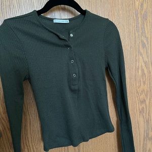Dark green long sleeve button up